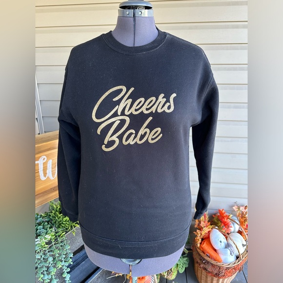Brunette The Label “ Cherrs Babe “ black crew neck with gold glitter wording s/m - Picture 3 of 8